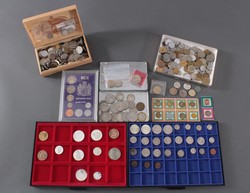 400.70: Münzen, Briefmarken - Münzen