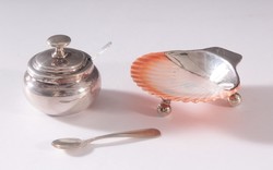 600: Silver