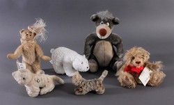 700.20: Teddies